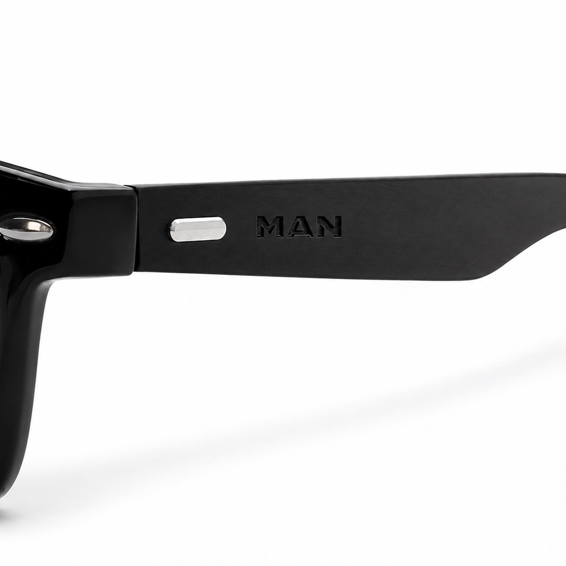 Sonnenbrille mit Holzbügel